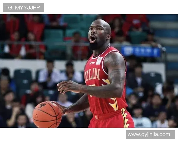 上海篮球队灵活性引发热议球迷与专家观点大碰撞 上海篮球队灵活性引发热议球迷与专家观点大碰撞